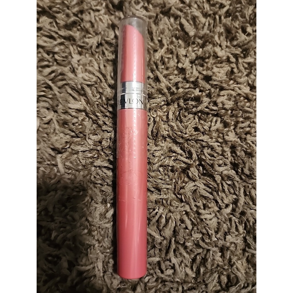 REVLON ULTRA HD LIPSTICK Color 720 HD PINK CLOUD 0.06oz Lip Stick, NEW &‎ SEALED